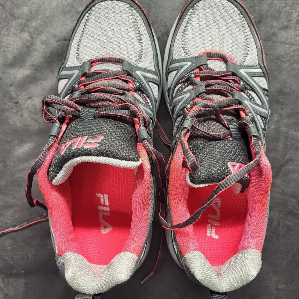 Fila Women's Trail Running Sneakers Size 8 Silver Dark Grey Pink